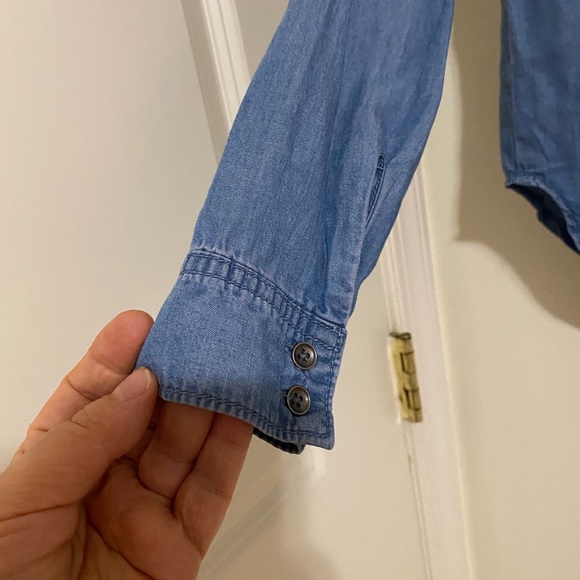 KNOX ROSE Long Sleeve  Button Down Denim Shirt Size S - Picture 9 of 15